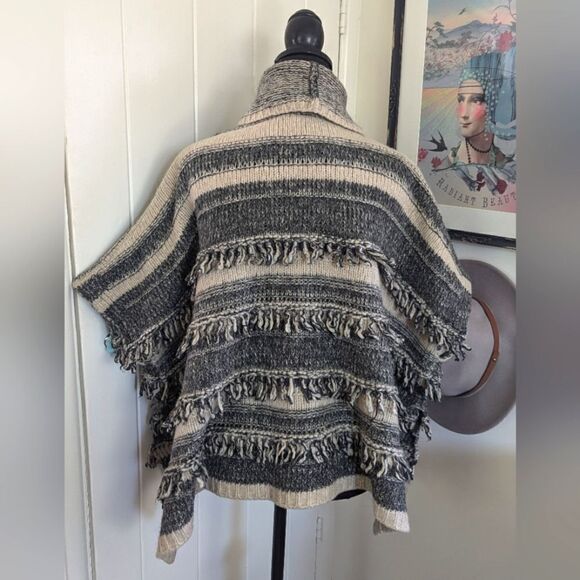 Max & Co S Knit Fringe Wool Mohair Poncho Sweater Western Lagenlook Countryside - Picture 5 of 9